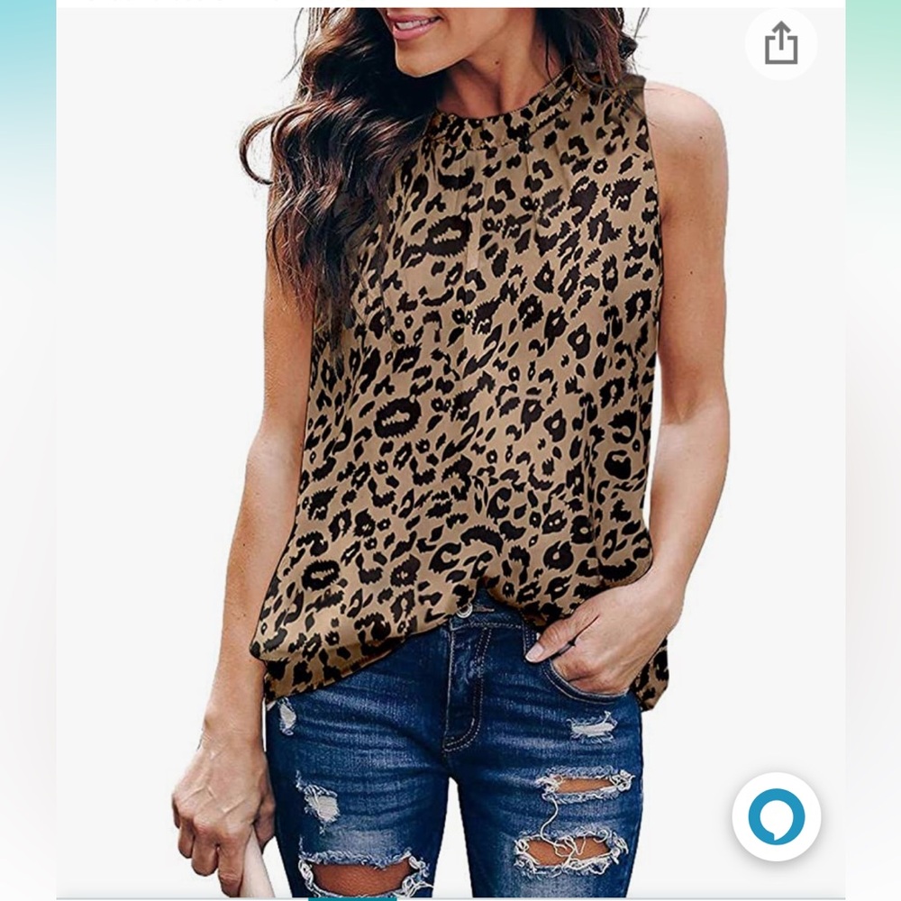 Leopard print sleeveless blouse